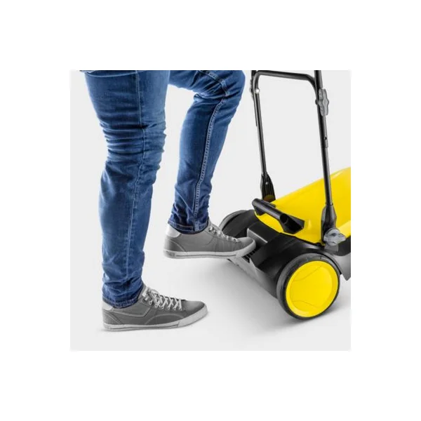 Balayeuse mécanique Kärcher S4 Twin en acier A3 et polypropylène (PP)