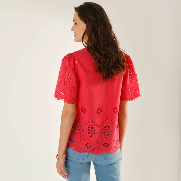 Blouse col tunisien manches courtes, broderie anglaise, framboise