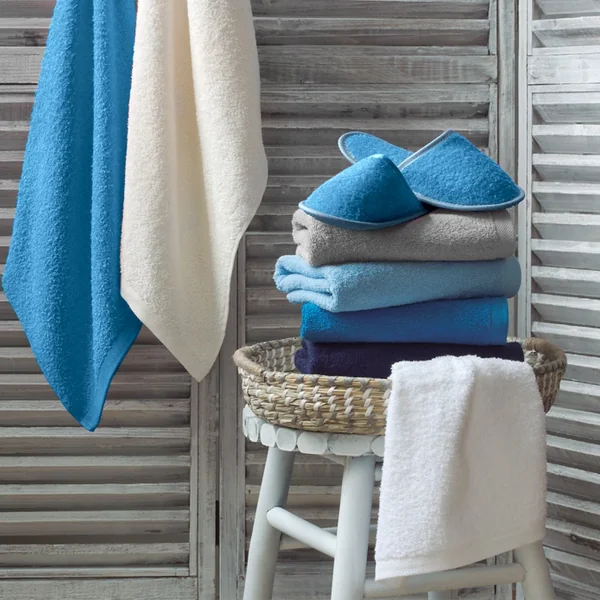 Chaussons de bain PURE Bleu Océan taille Large (L) du 41 au 43