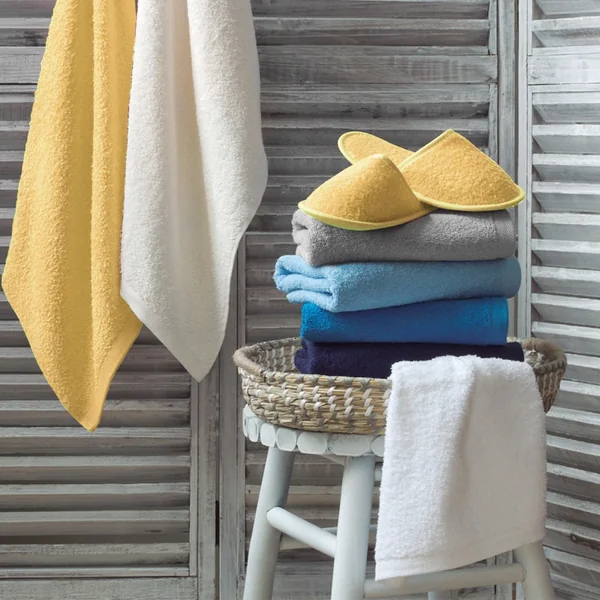 Chaussons de bain PURE Jaune Amarillo taille Large (L) du 41 au 43