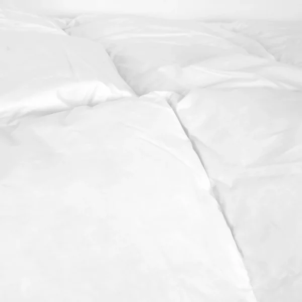Couette 160x200 cm hiver CAP NORD garnissage naturel duvet d'oie 400 g/m2