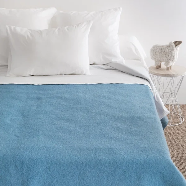 Couverture pure laine vierge Woolmark 500g/m², VOLTA 240x300 cm Bleu Azur