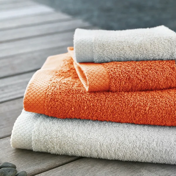 Gant de toilette 16x21 cm PURE Orange Butane 550 g/m2