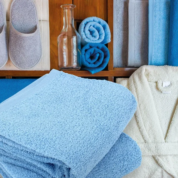 Lot de 2 draps de douche 70x130 cm ALPHA bleu Ciel