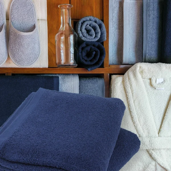 Lot de 2 draps de douche 70x130 cm ALPHA bleu Marine