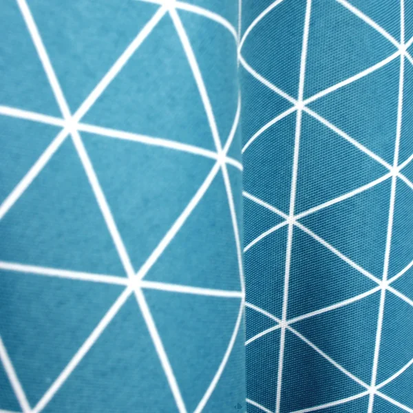 Nappe ronde 180 cm imprimée 100% polyester PACO géométrique bleu curacao