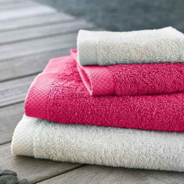 Parure de bain 6 pièces PURE Fuchsia 550 g/m2