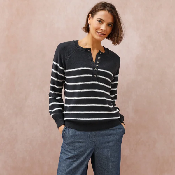 Pull rayé col tunisien boutonné, marine / écru