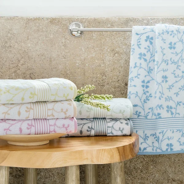 Serviette de toilette 40x60 cm VINTAGE FLORAL Vert Gris 550 g/m2