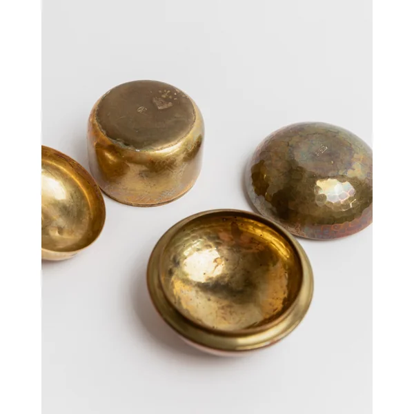 Set of 2 Vintage Brass Tins with Lid, handmade, Italy 1950s, for Gifts, Jewelry or Meds