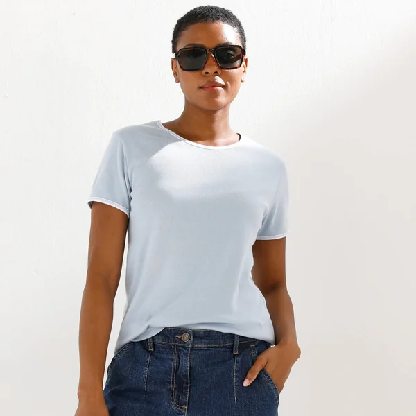 T-shirt bicolore manches courtes , bleu ciel