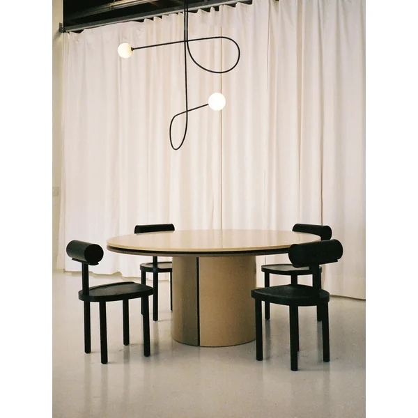 UNA Chair by Estudio Persona