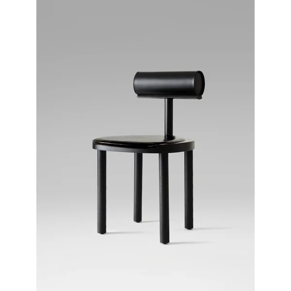 UNA Chair by Estudio Persona