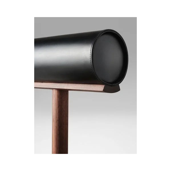 UNA Chair by Estudio Persona